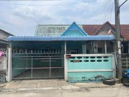 Affordable-Townhouse-in-Prime-Saphan-Sung-Location-Investment-Opportu-Krung-Thep-Maha-Nakhon---10172