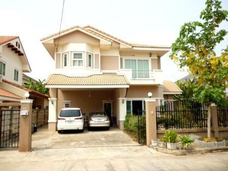 4-bedroom-house-for-sale-Udon-Thani-Mueang-Udon-Thani-District--10002